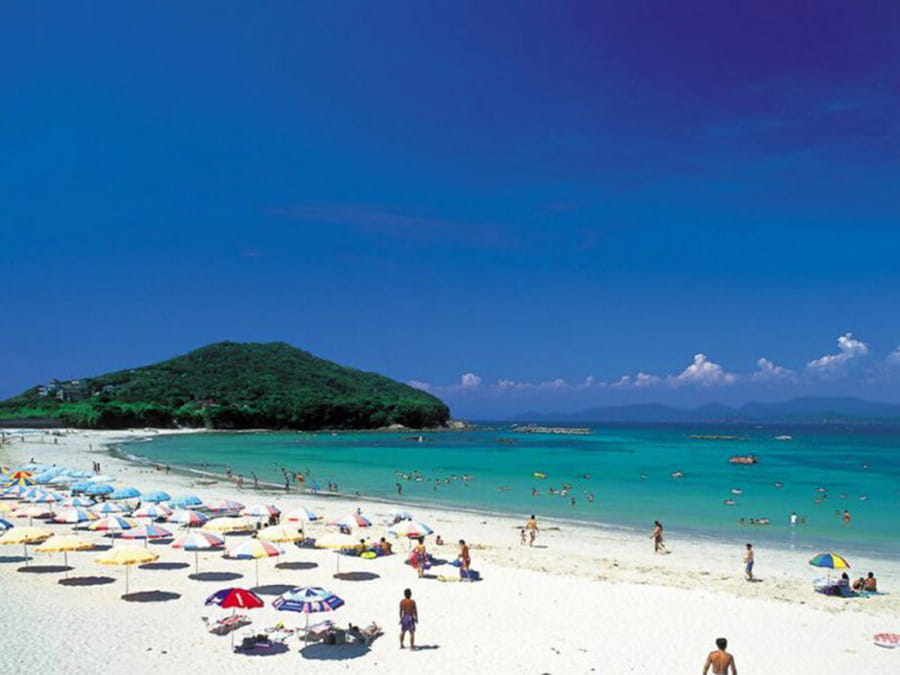 Incredibly clear waters: Goza-Shirahama Beach