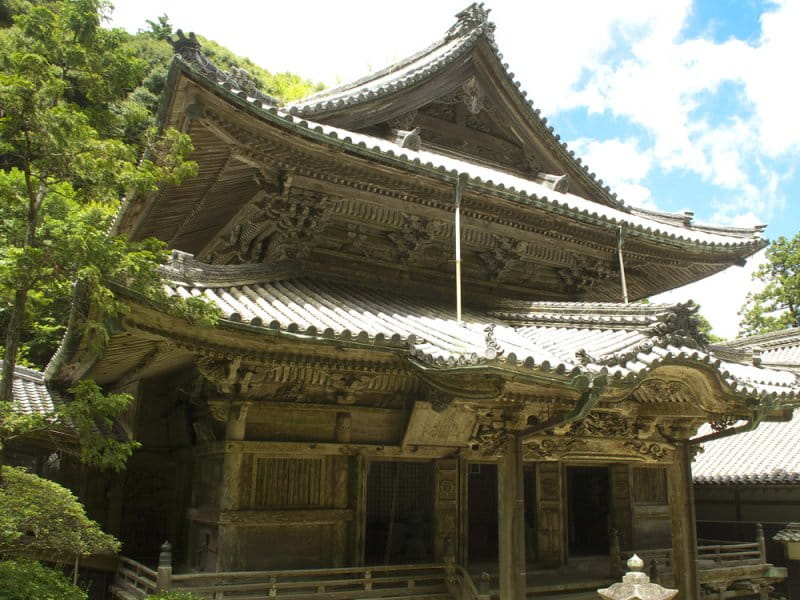 海的守護神 青峰山 正福寺